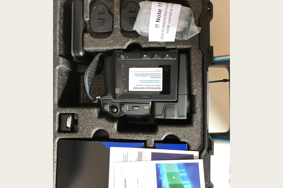 flir t640 complete kit case for thermal imaging, calibration, ndt and inspection tools, technical training reference